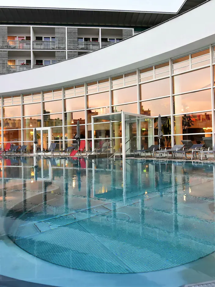 Therme Aussenbereich des Reduce Hotel VITAL