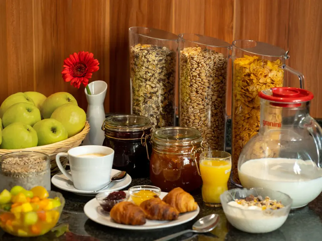 Frühstücksbuffet im INVITE Hotel an der Kaiserburg