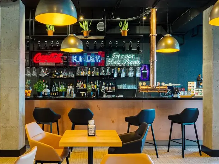 Barbereich im Resort Krol Plaza