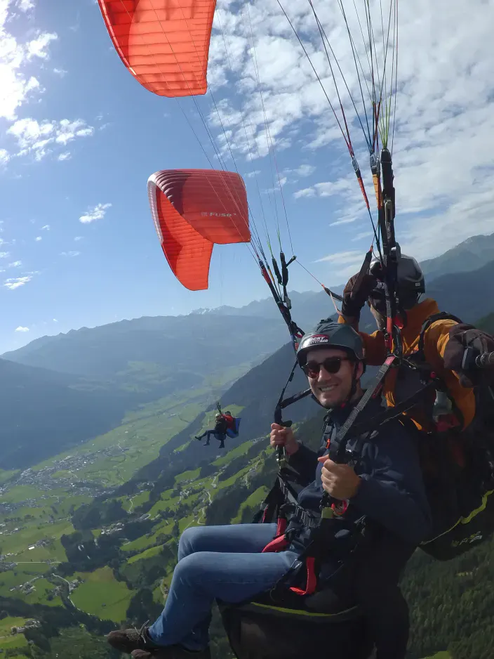nebeneinanderfliegen im Zilertal