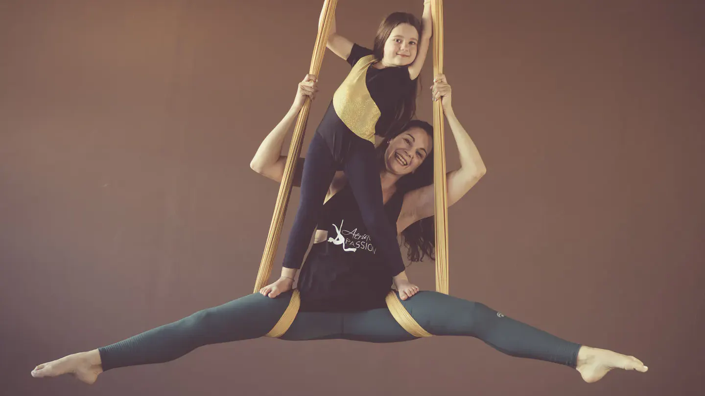 Aerial Kids & Erwachsene