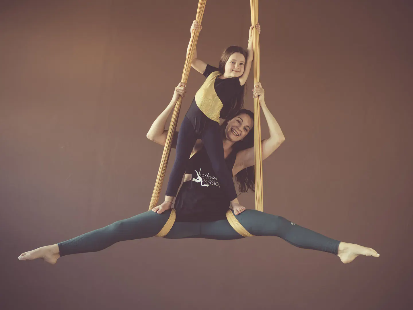 Aerial Kids & Erwachsene