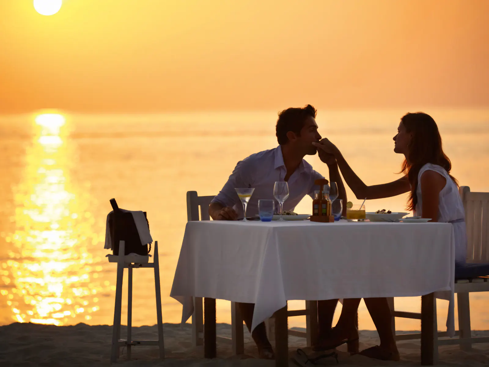 Romantisches Bild Pärchen am Meer