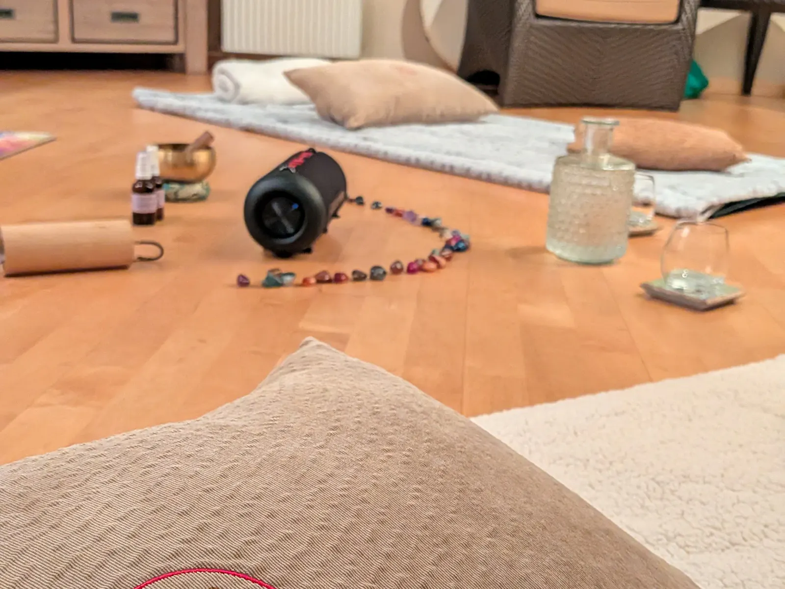 Gemütliches Setup für entspannende Meditationen und befreiende Atemreisen.