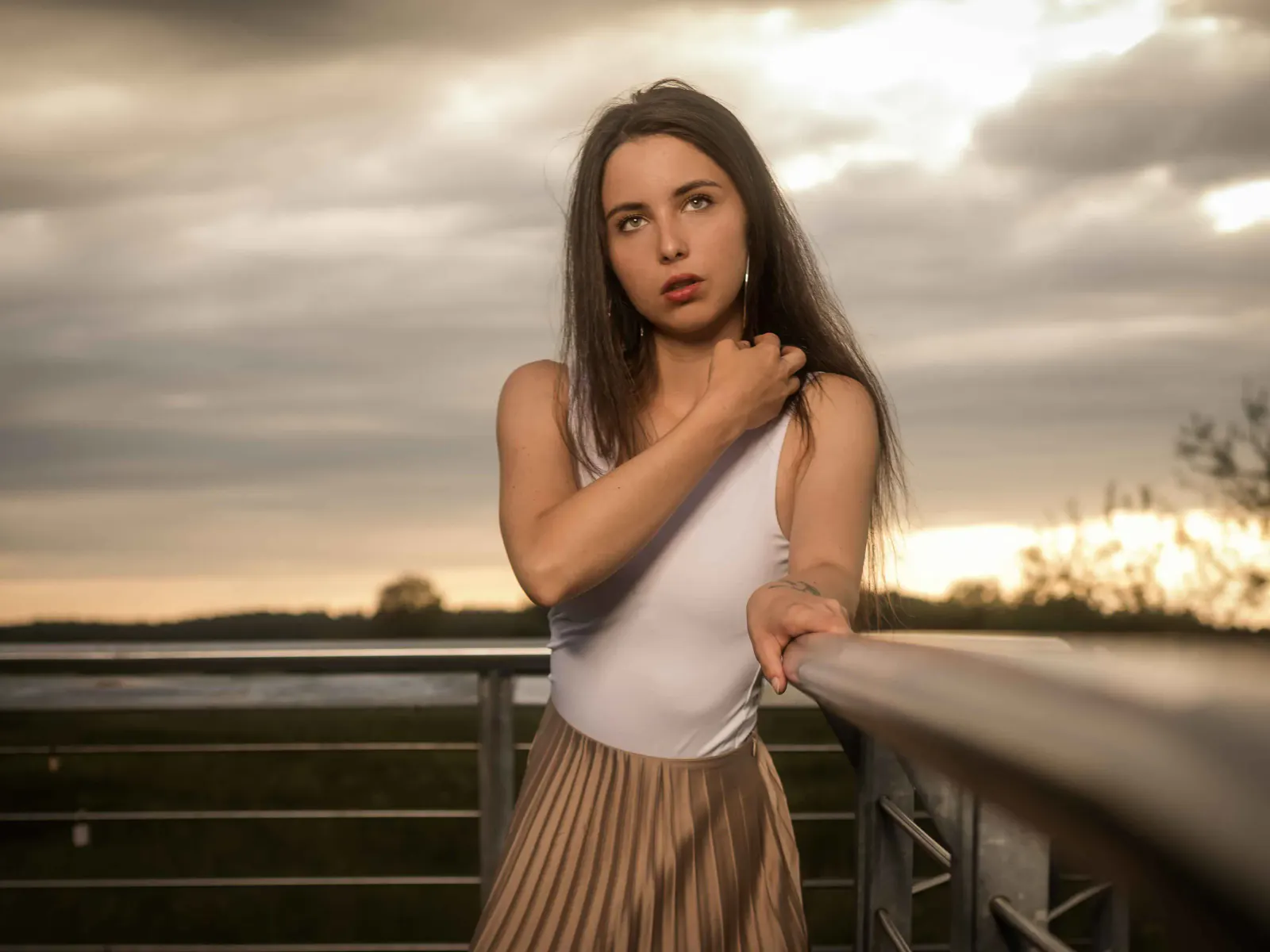 DEIN EDITORIAL – Fashion-Portrait im Abendlicht