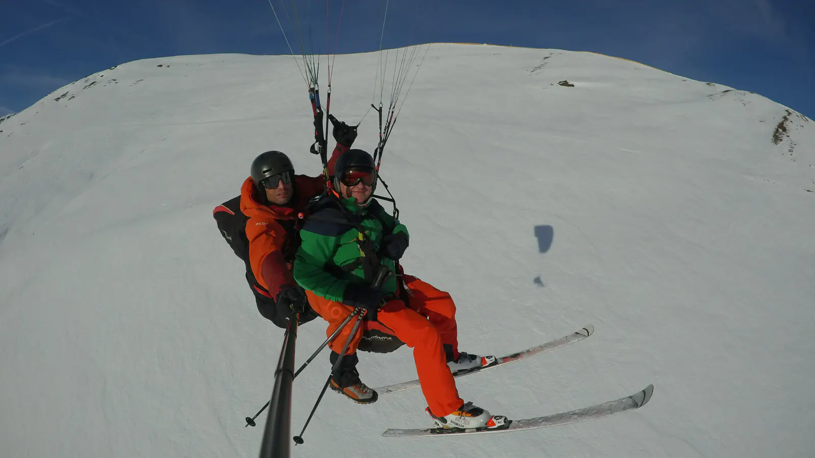 mit skis fliegen