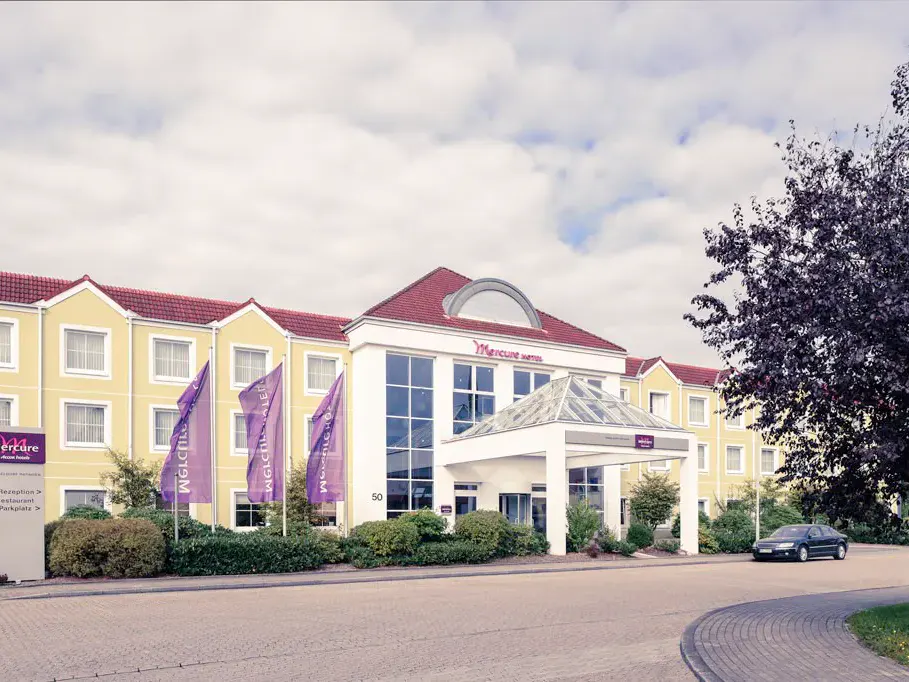 Aussenansicht des Mercure Hotels Düsseldorf Ratingen