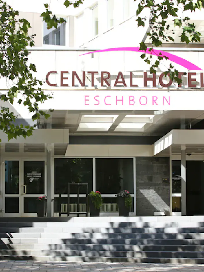 Aussenansicht des Central Hotel Eschborn