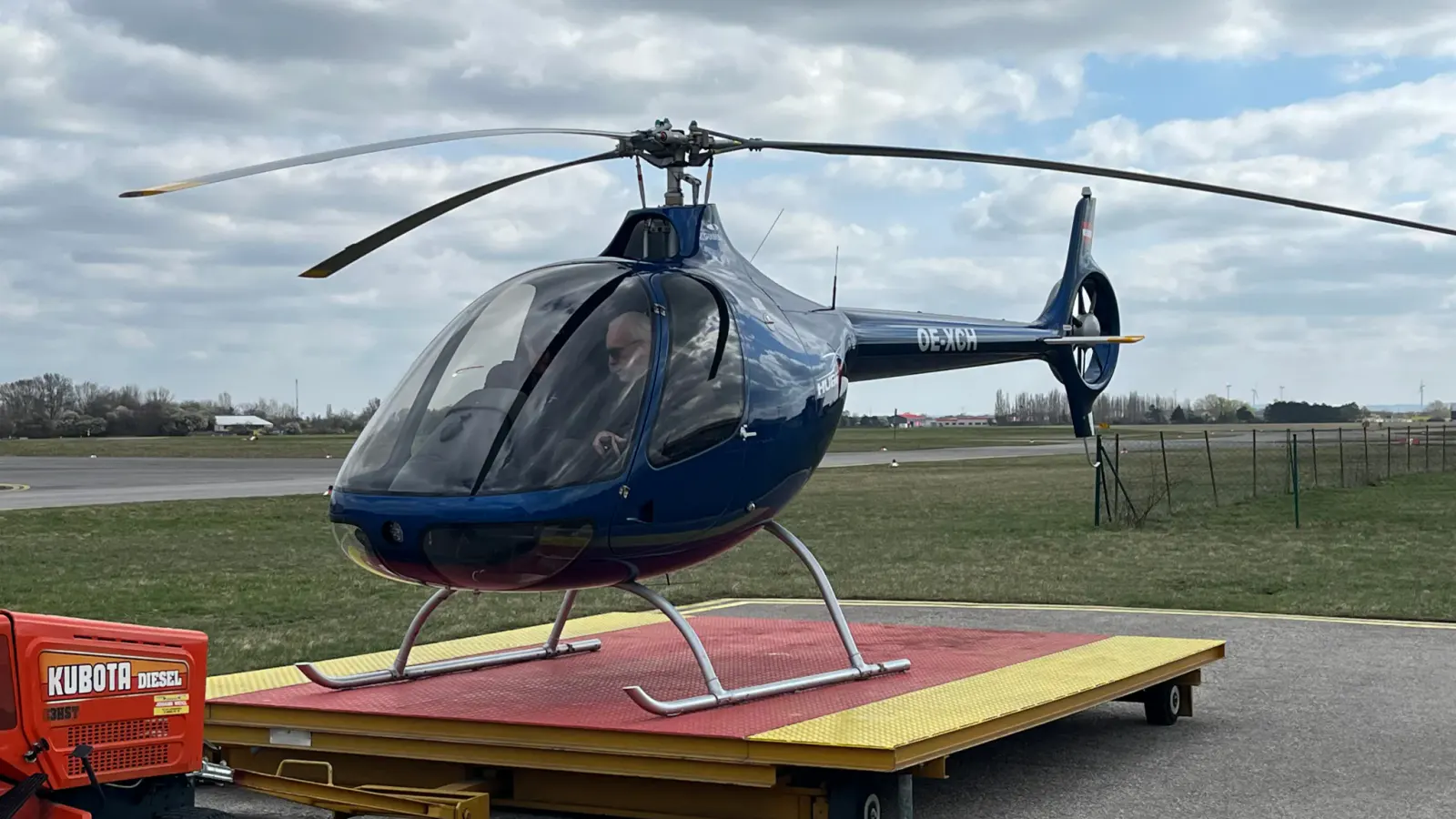 Hubschrauber auf der Plattfrom