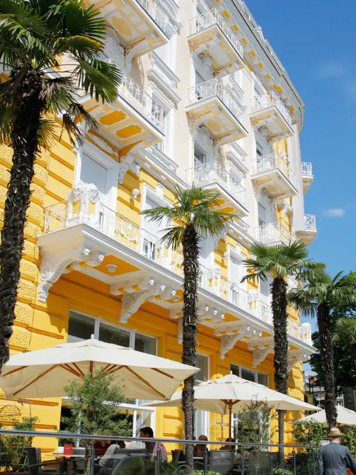 Aussenansicht des Gebäudes des Hotels Bristol Opatija