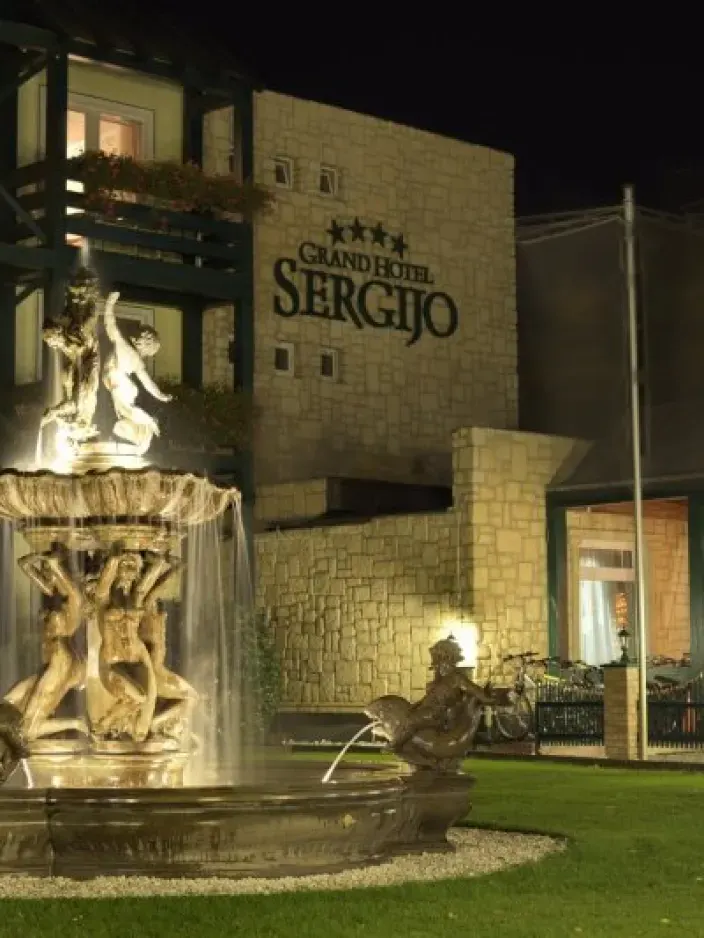 Grand Boutique Hotel Sergijo