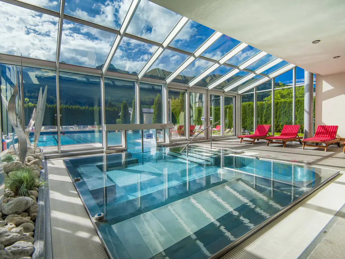 Innenpool im Impuls Hotel Tirol