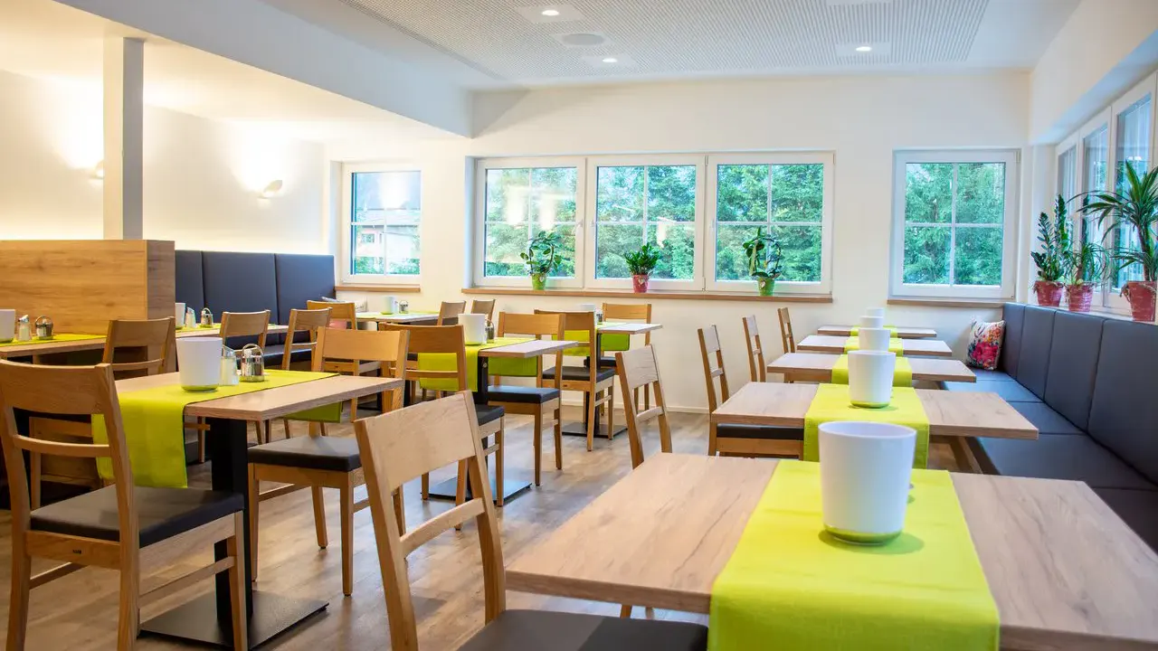 Landhotel Post Ebensee ***s