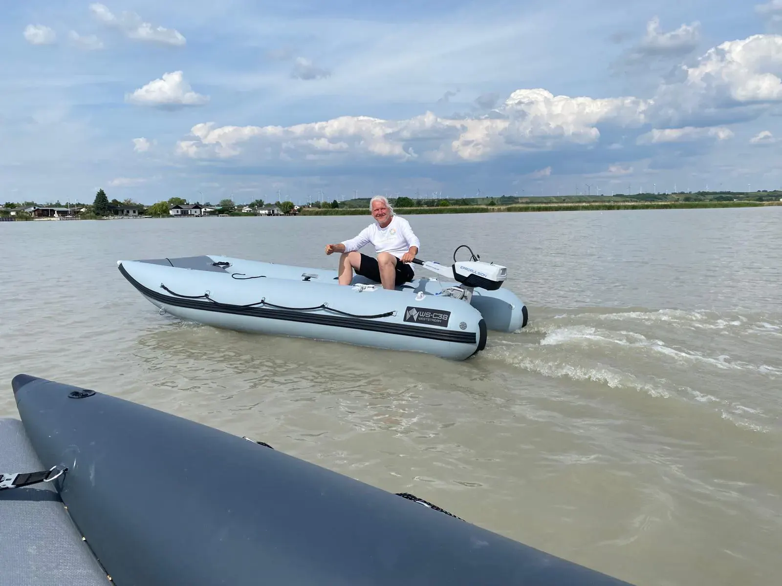 wein am boot