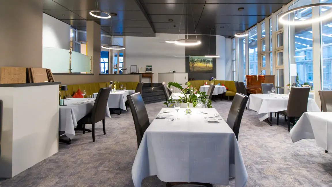 Wintergarten im Restaurantbereich des Best Western Hotels Palatin in Wiesloch