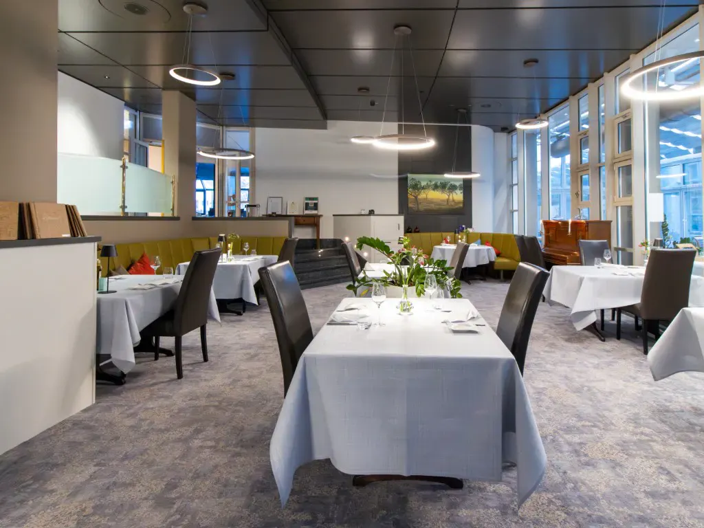 Wintergarten im Restaurantbereich des Best Western Hotels Palatin in Wiesloch
