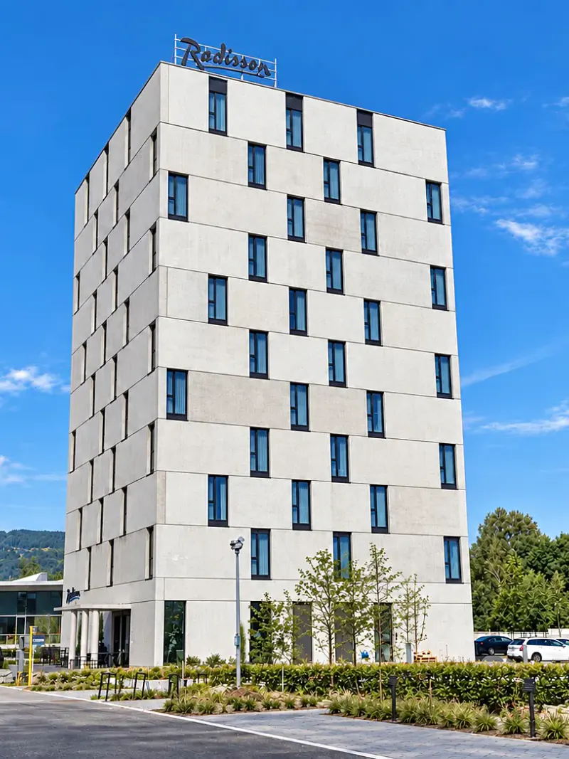 Aussenansicht des AMEDIA Hotels Lustenau