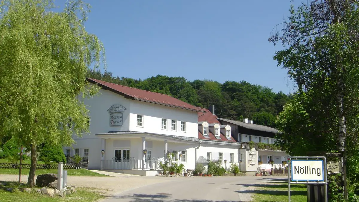 Hirschenwirt Nölling