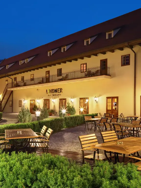 Innenhof des Lindner Hotels Prague Castle