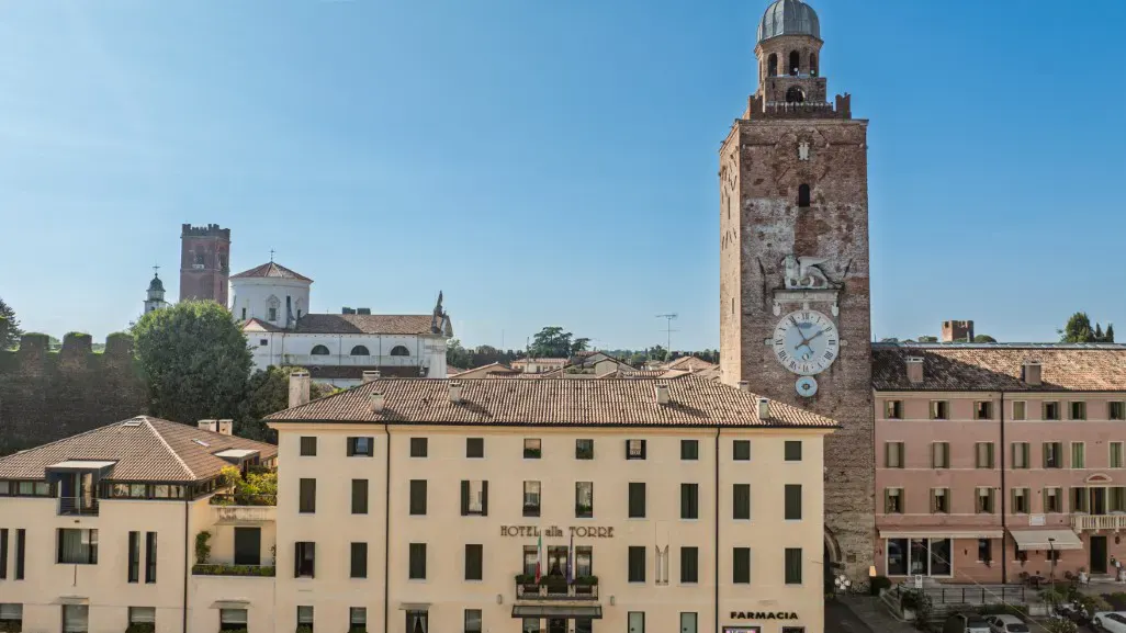 Aussenansicht des Hotels Alla Torre