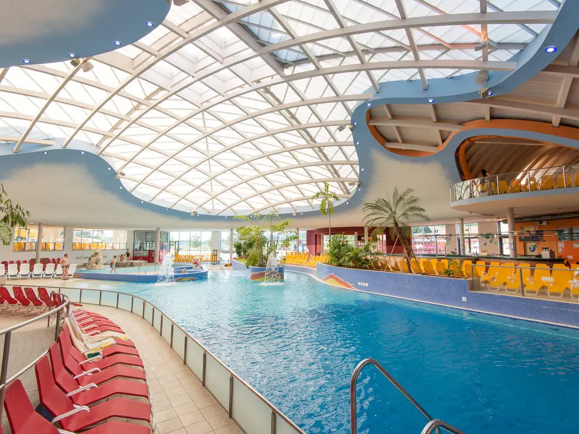 Indoorbereich der H2O Hotel-Therme-Resort