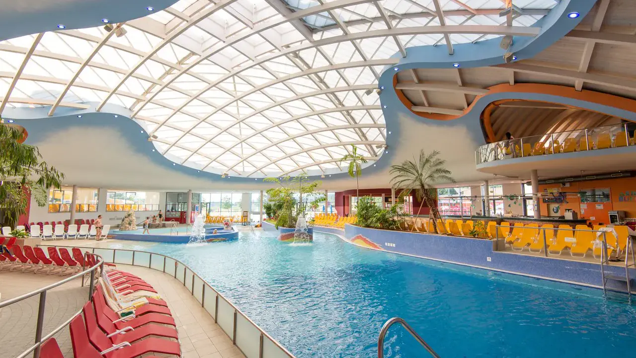 Indoorbereich der H2O Hotel-Therme-Resort