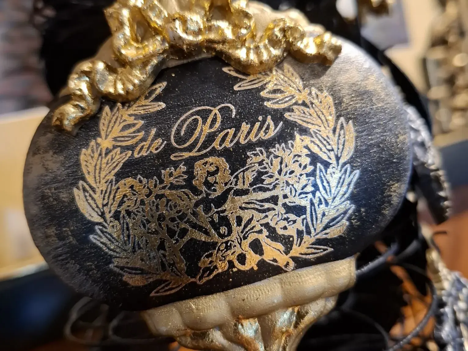Christbaumschmuck gießen und gestalten