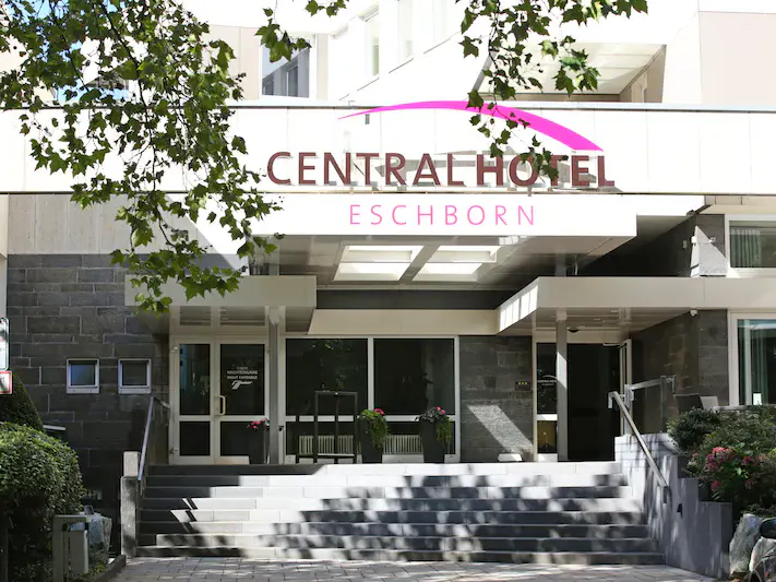 Aussenansicht des Central Hotel Eschborn