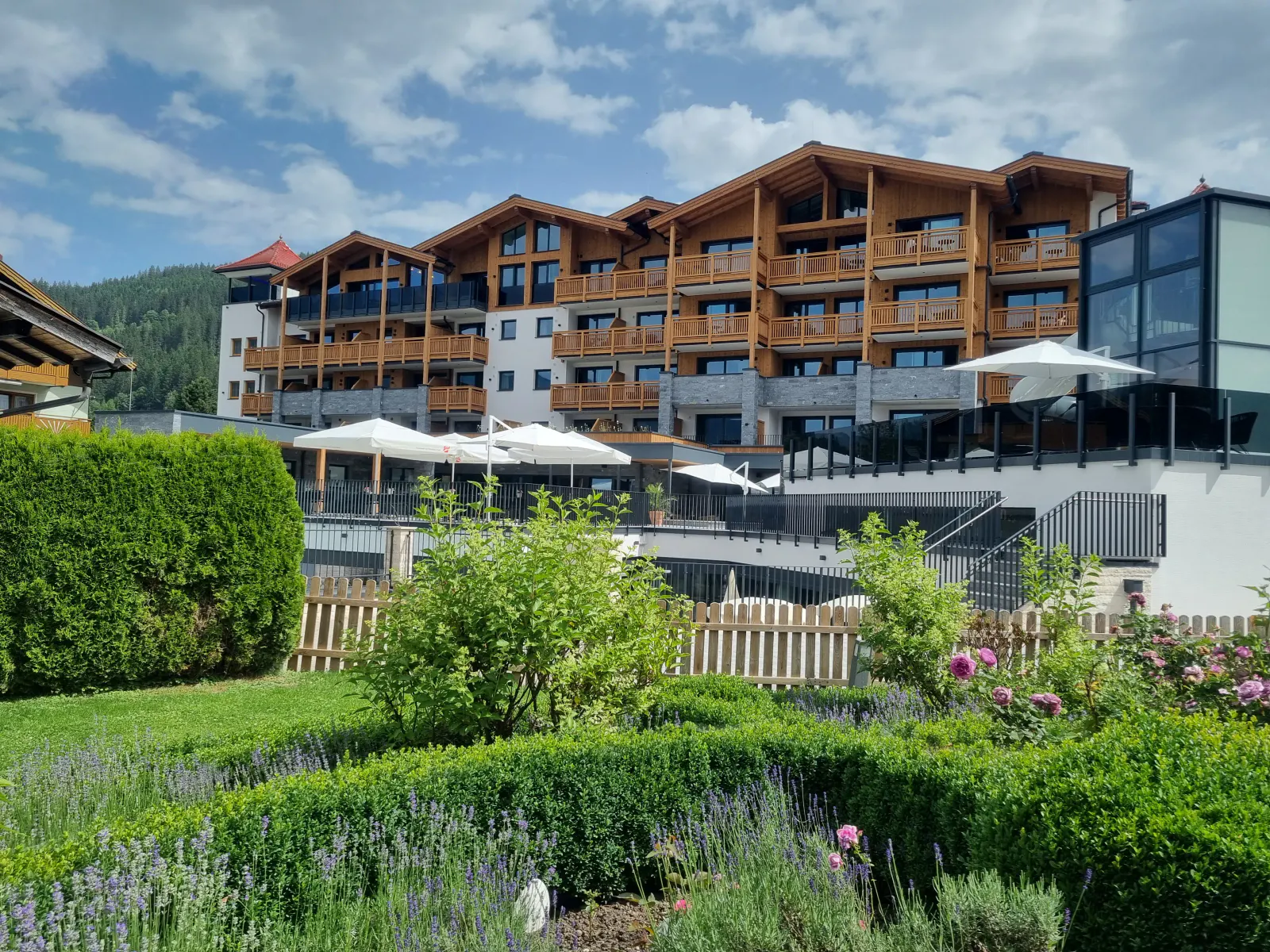 Aussenansicht des Hotels Ferienwelt Kesselgrub