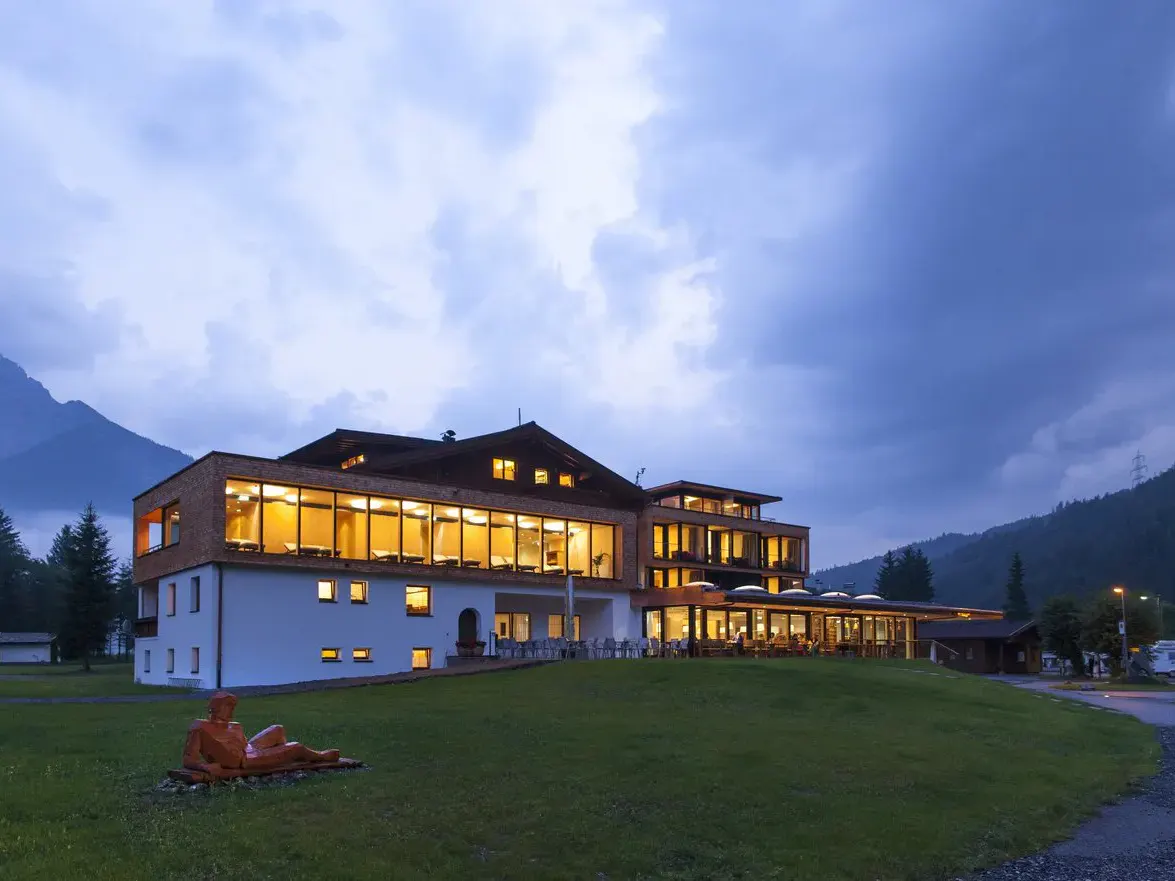 Aussenansicht des Hotels Fischer am See
