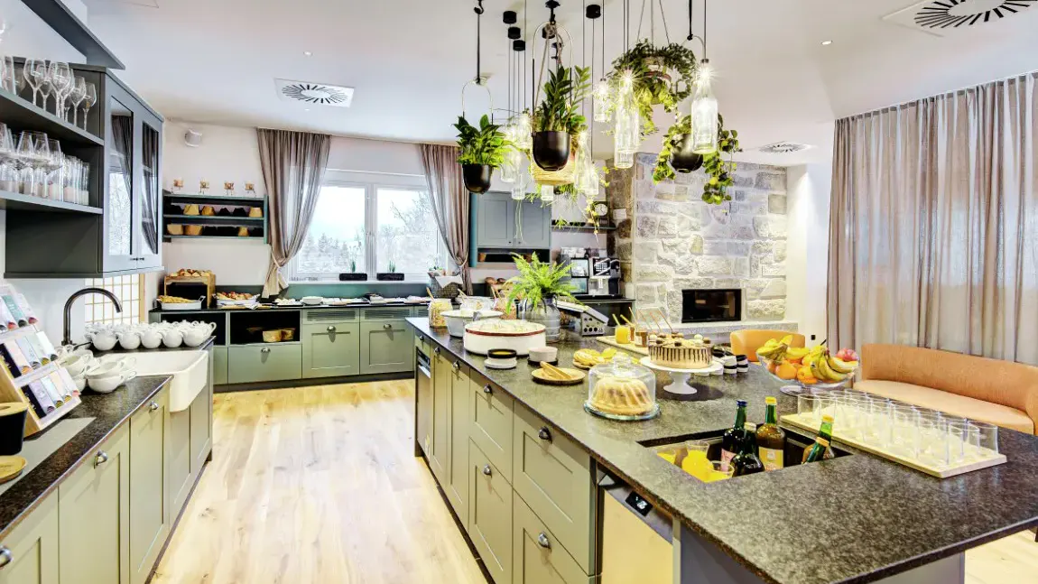 Einblick in das Frühstücksbuffet im Koenigswieserhof