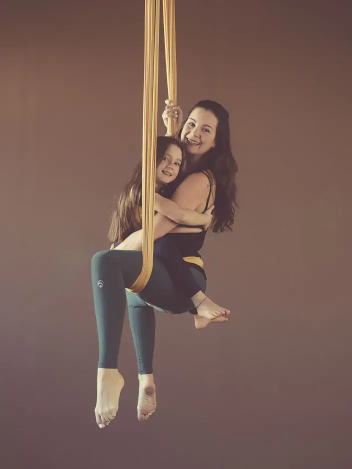 Aerial Kids & Erwachsene