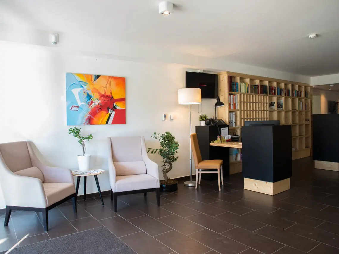 Empfangsbereich im Boutique Seehotel Erla