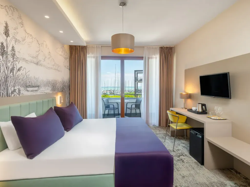 Doppelzimmer Beispiel im Hotel Golden Lake Resort