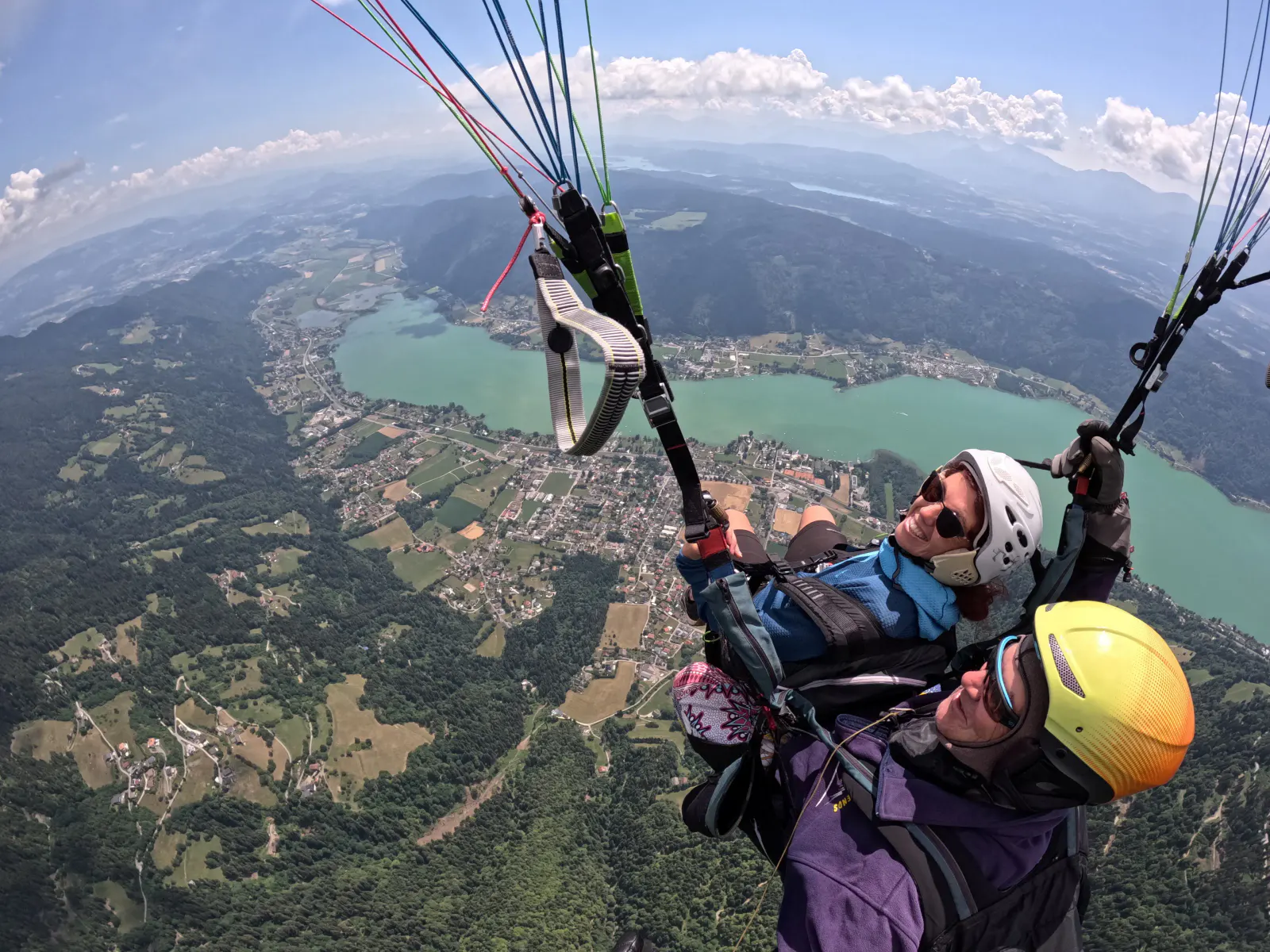 Tandemflug zu zweit über dem Ossiachersee