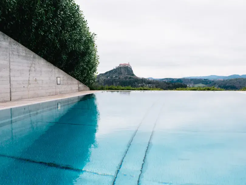 Aussenpool des Genusshotels Riegersburg