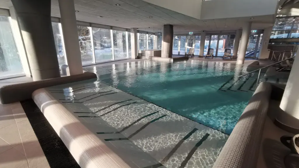 Becken im Hotel Zdravilisce Lasko indoor