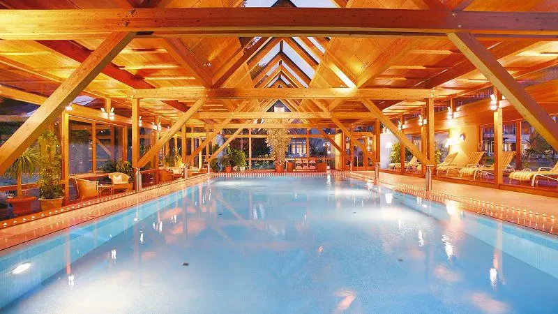 Hallenbad im Hotel Hollweger