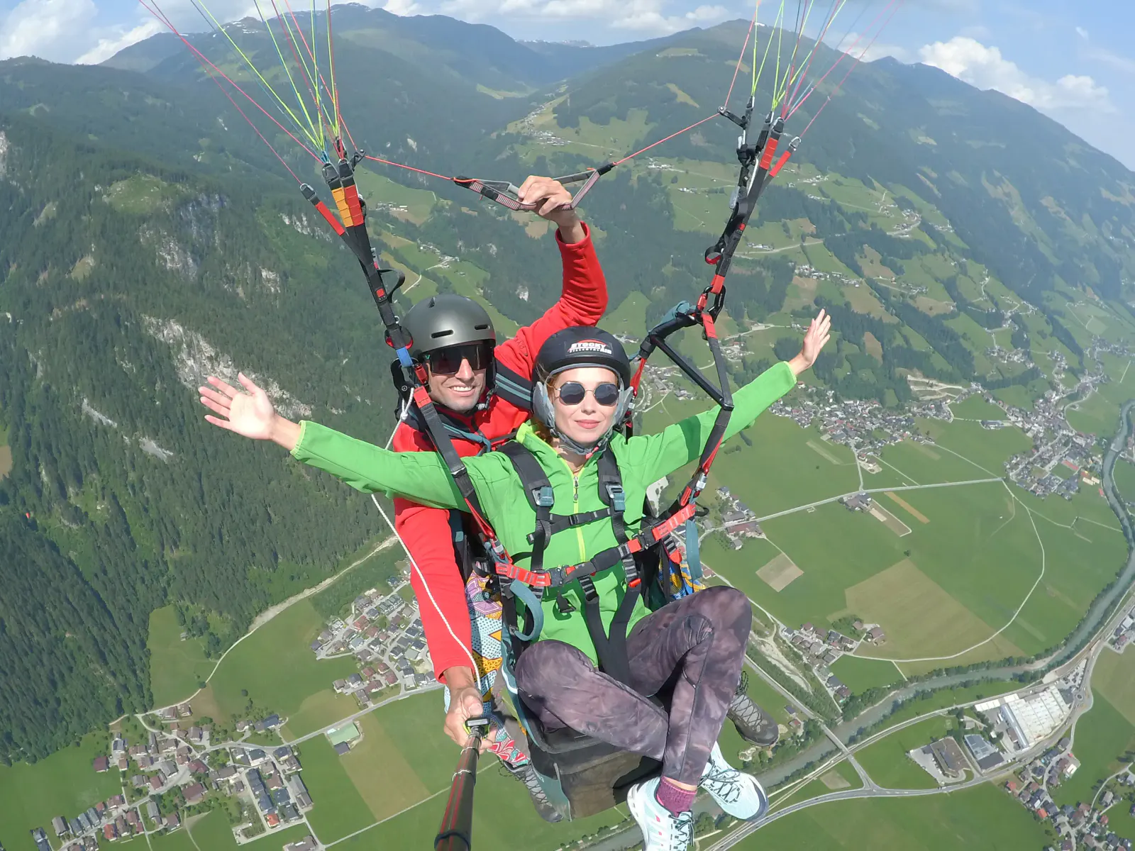 Strecke die Arme aus
