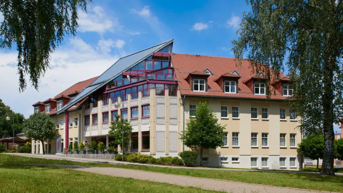 Aussenansicht des Parkhotels Neustadt