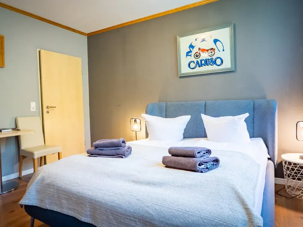 Beispiel eines Doppelzimmers des Berghotels Kräuterchalet